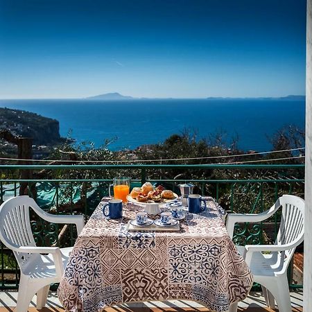 ヴィーコ・エクエンセCasa Florianaアパートメント エクステリア 写真