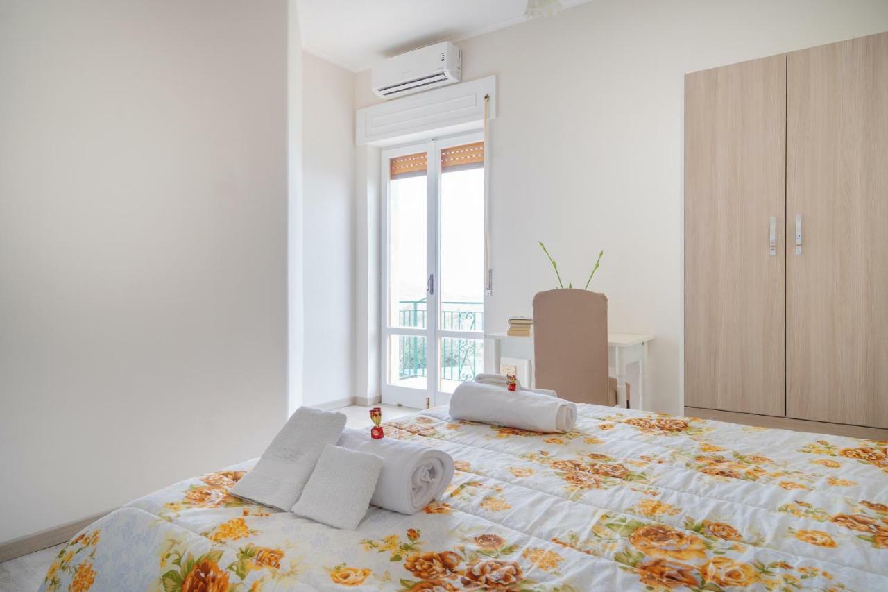 ヴィーコ・エクエンセCasa Florianaアパートメント エクステリア 写真